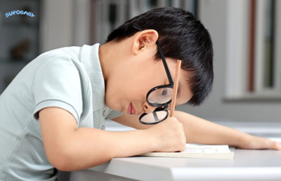 Trẻ bị mỏi mắt nguyên nhân từ đâu? Cách xử lý an toàn